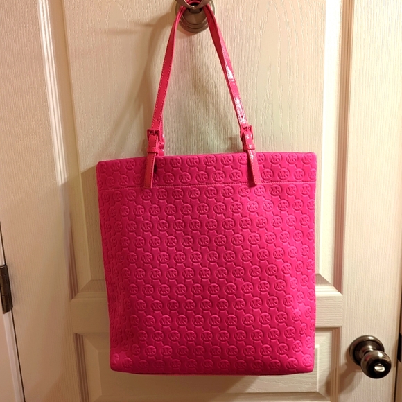 Michael Kors Hot Fucshia Pink Embossed Fabric Tote EUC - Picture 3 of 6